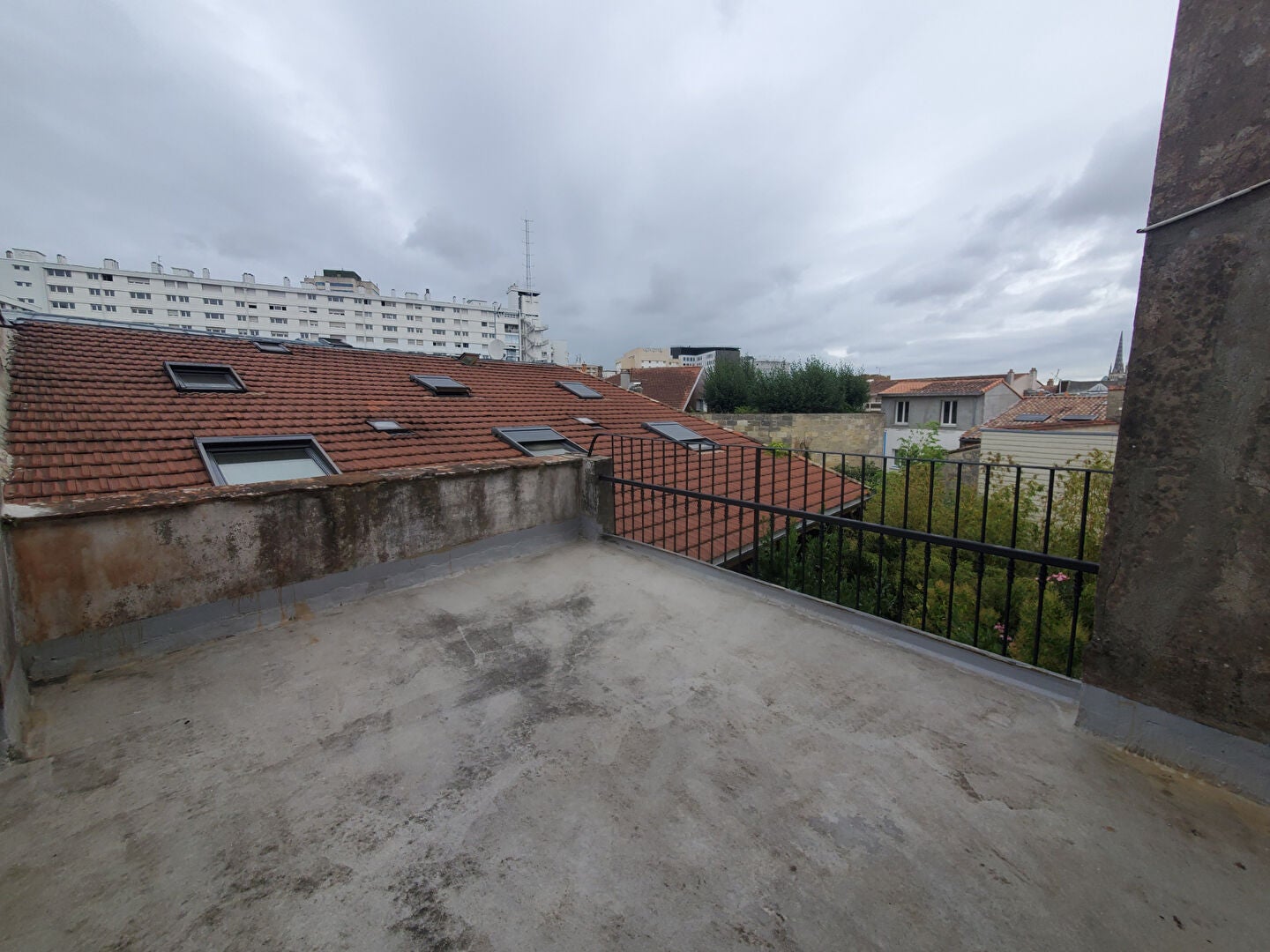 Flat Rue Servandoni in Bordeaux