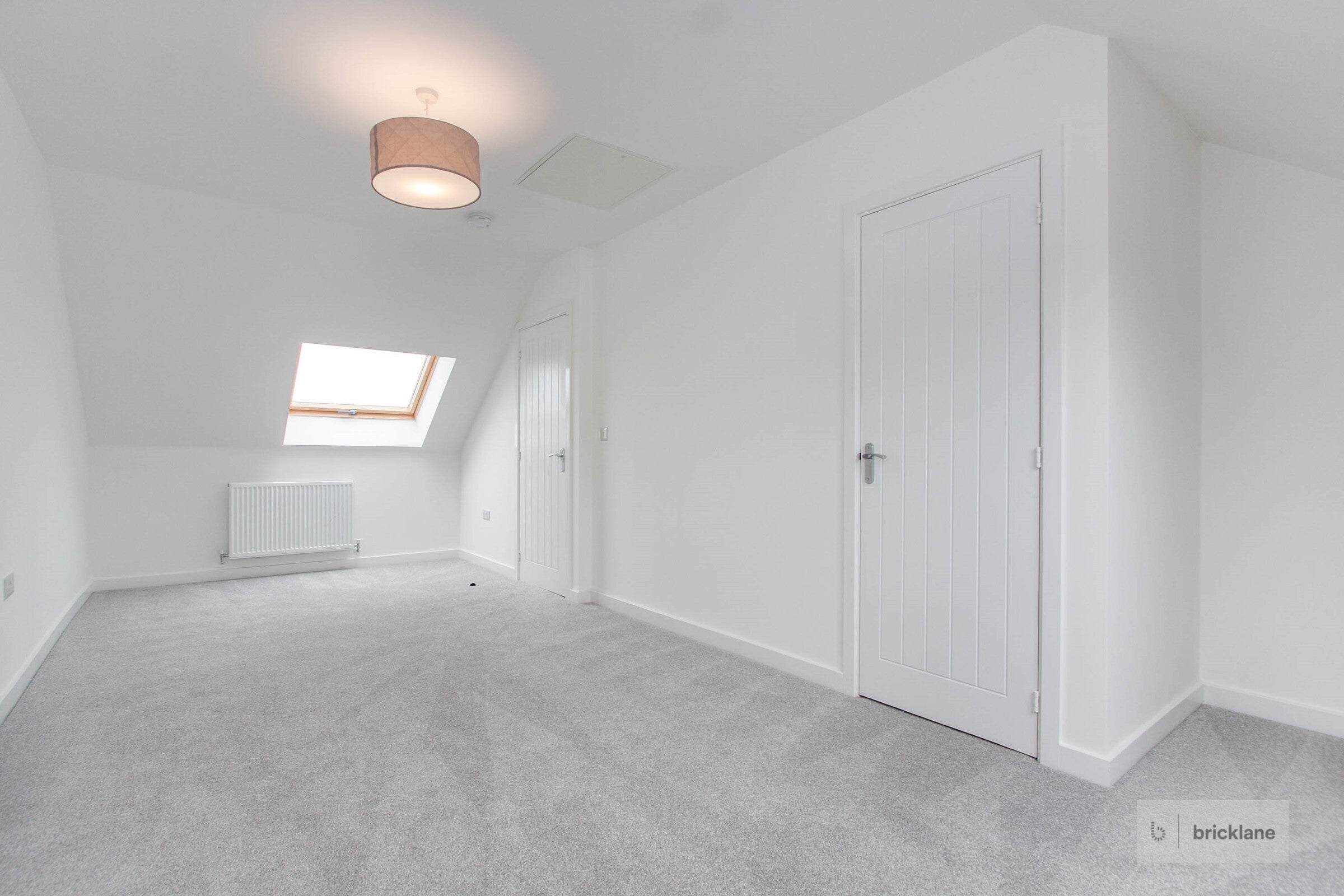 House Knovill Close in Bristol