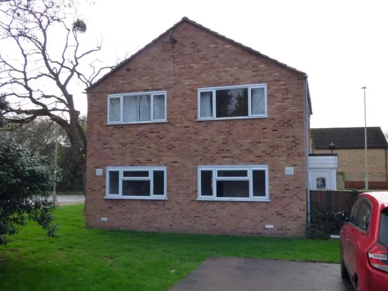 Room Mendip Close in Gloucester