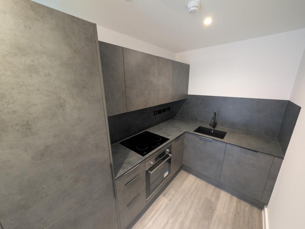 Flat Ordsall Lane in Salford