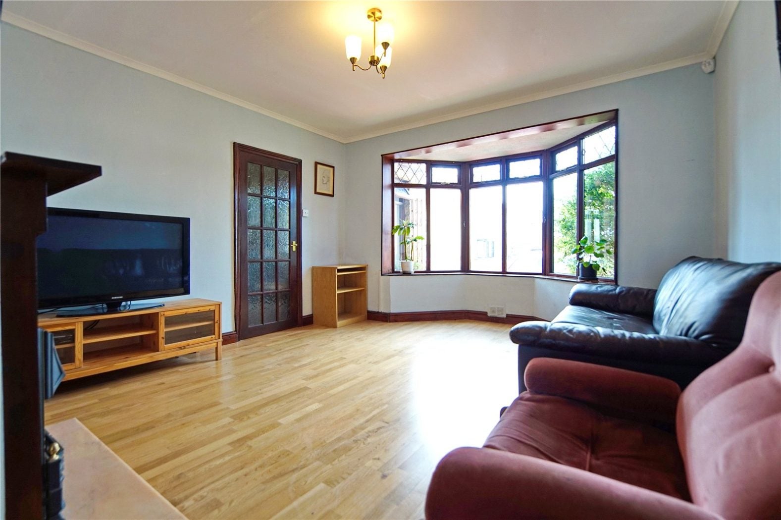 House Eastlake Close in Bristol