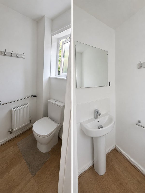 Room Delaney Way in Salford