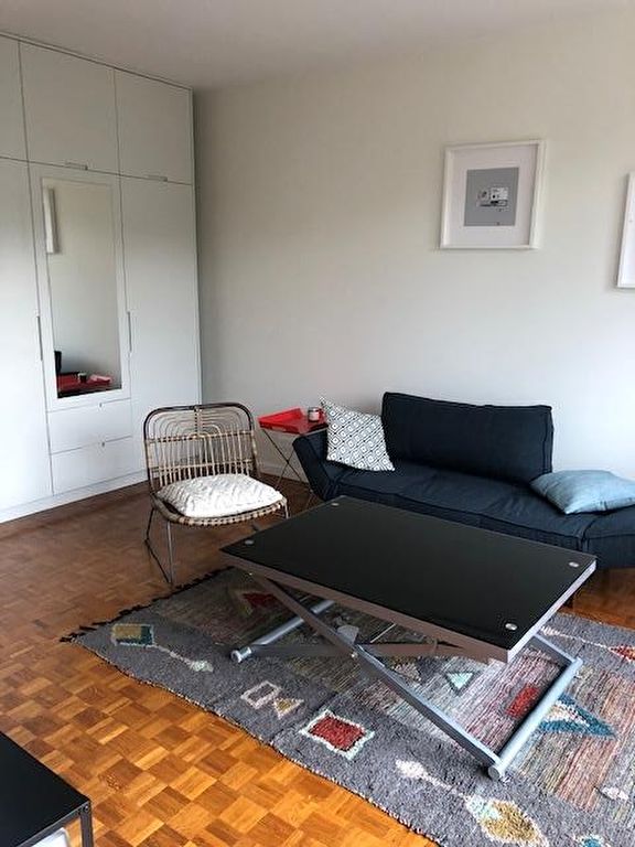 Flat Rue du Vieil Abreuvoir in Saint-Germain-en-Laye