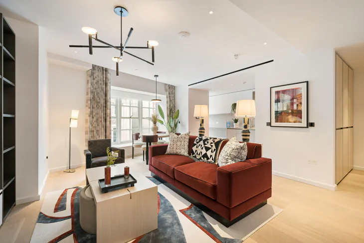 Flat Basil Street in Greater London