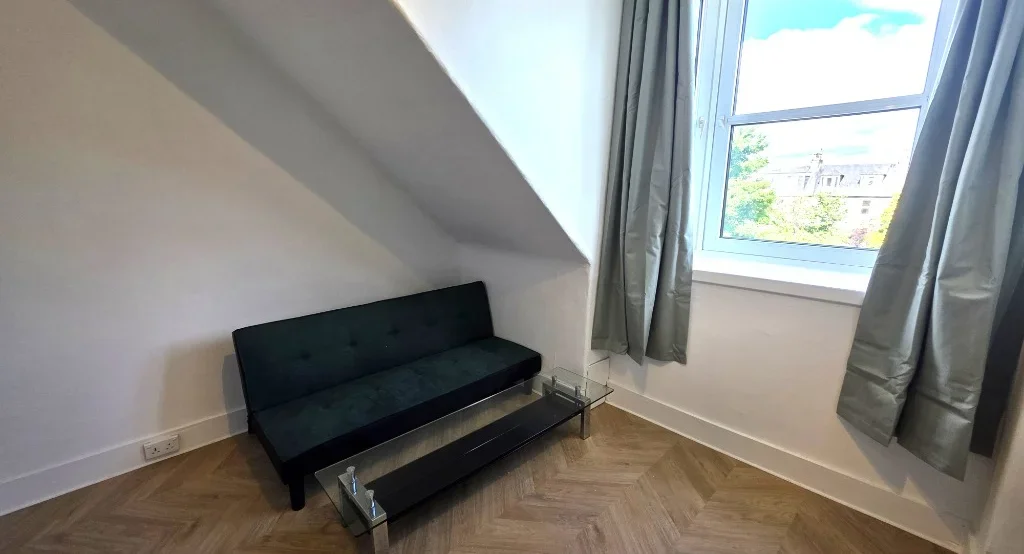 Flat Union Grove in Aberdeen City