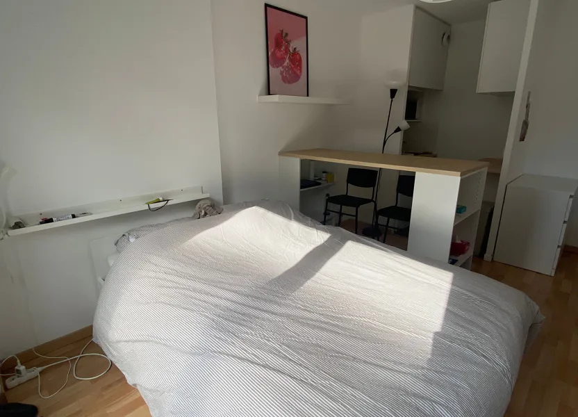 Flat Rue René Jacques in Issy-les-Moulineaux
