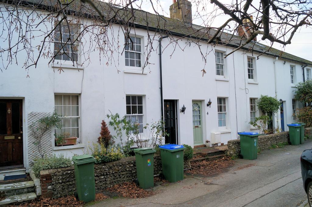 Flat Elm Grove Lane in Steyning