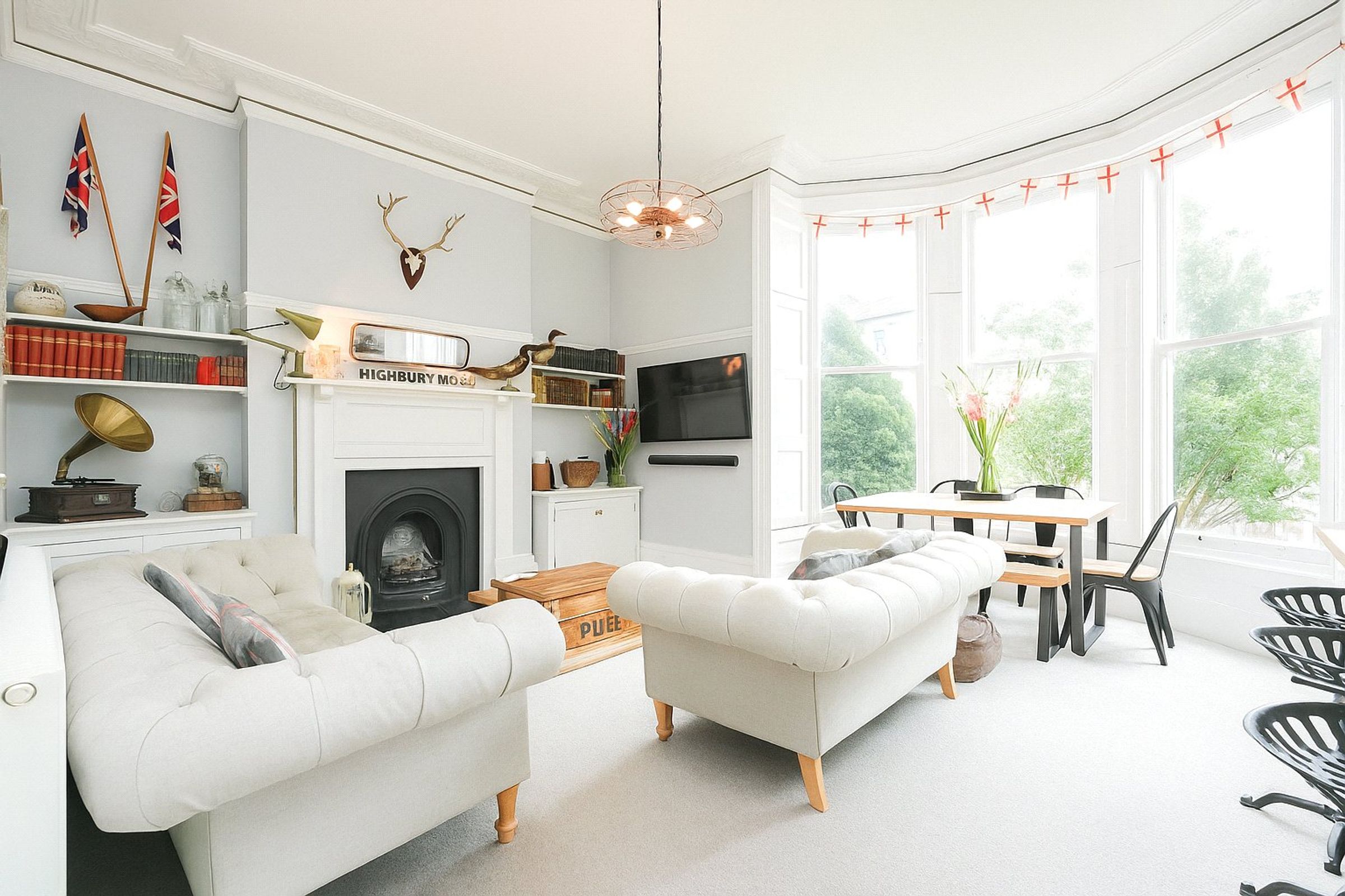 Flat Ashgrove Road in Bristol