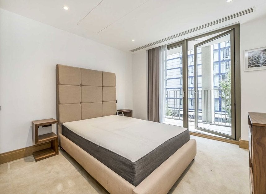 Flat John Islip Street in City of Westminster