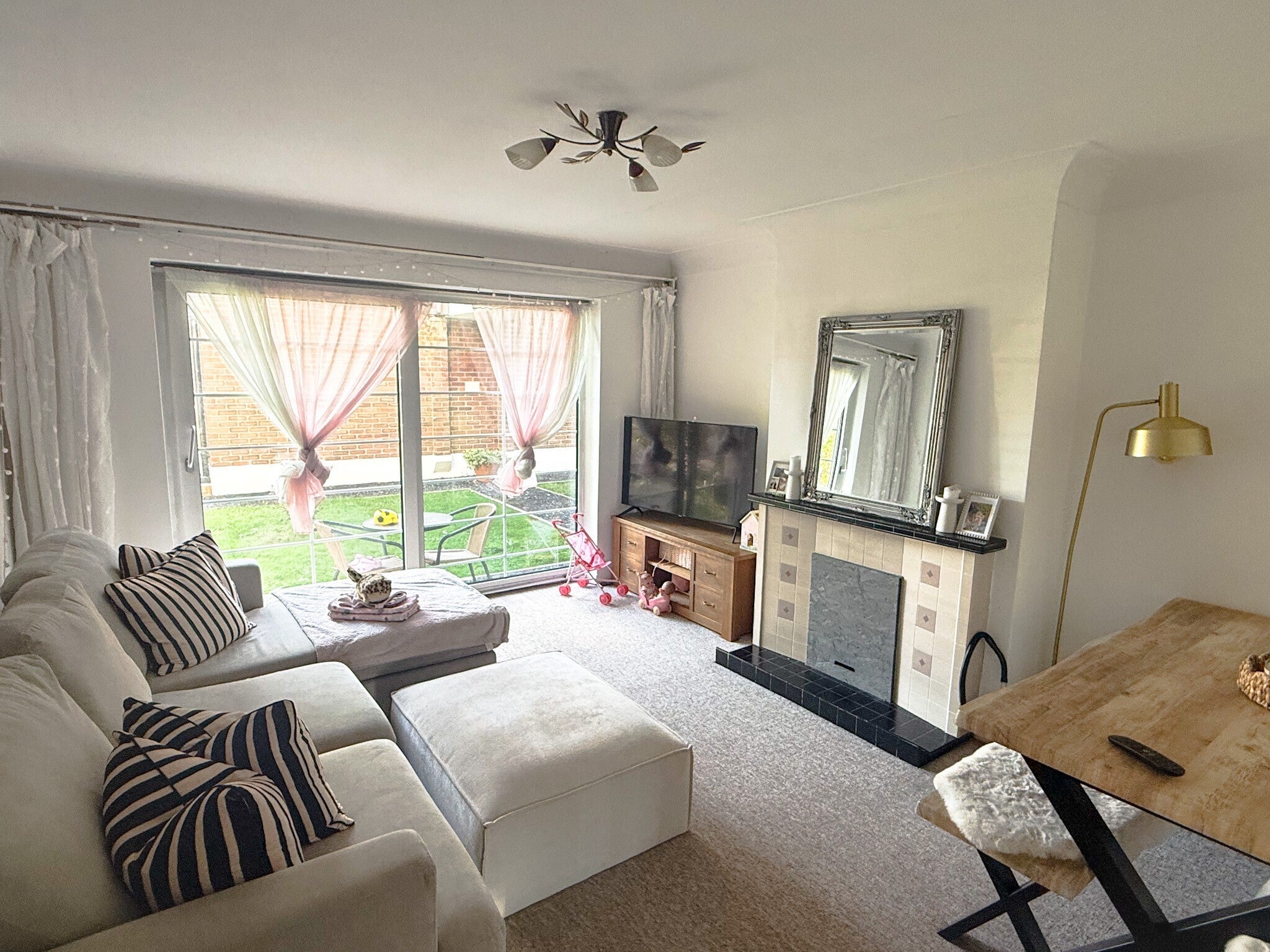 Flat Westmoreland Court in Wealden