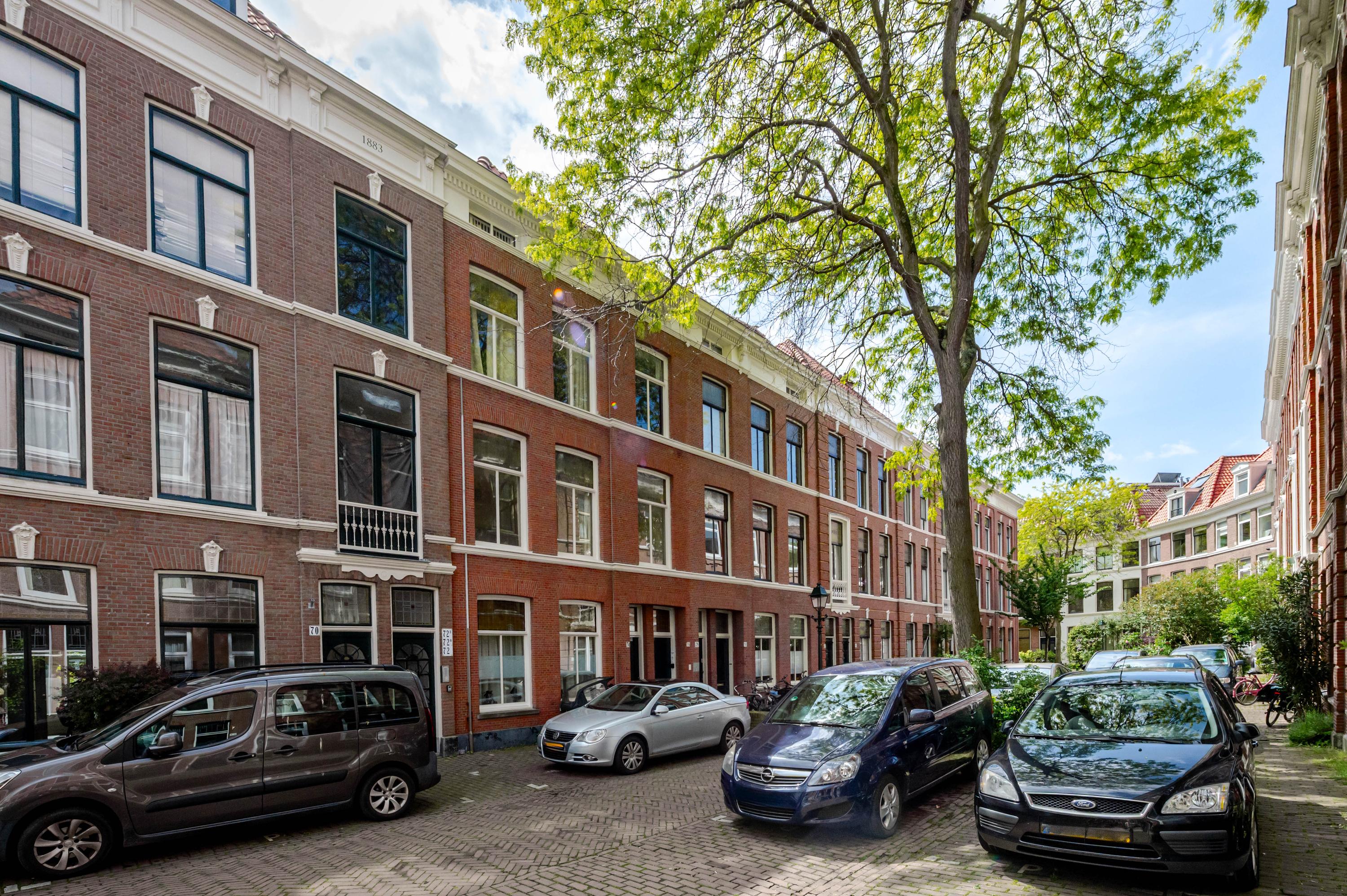 Appartement Hugo de Grootstraat 76 A in Den Haag