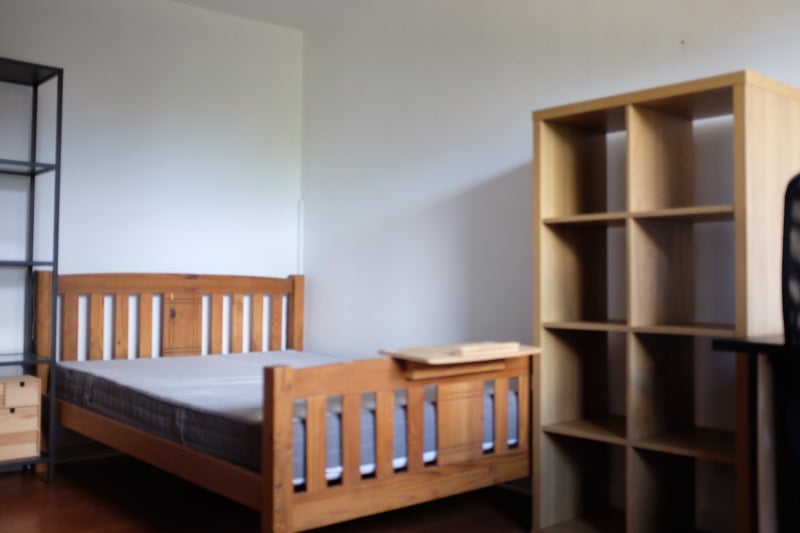 Room Bakersfield in Greater London