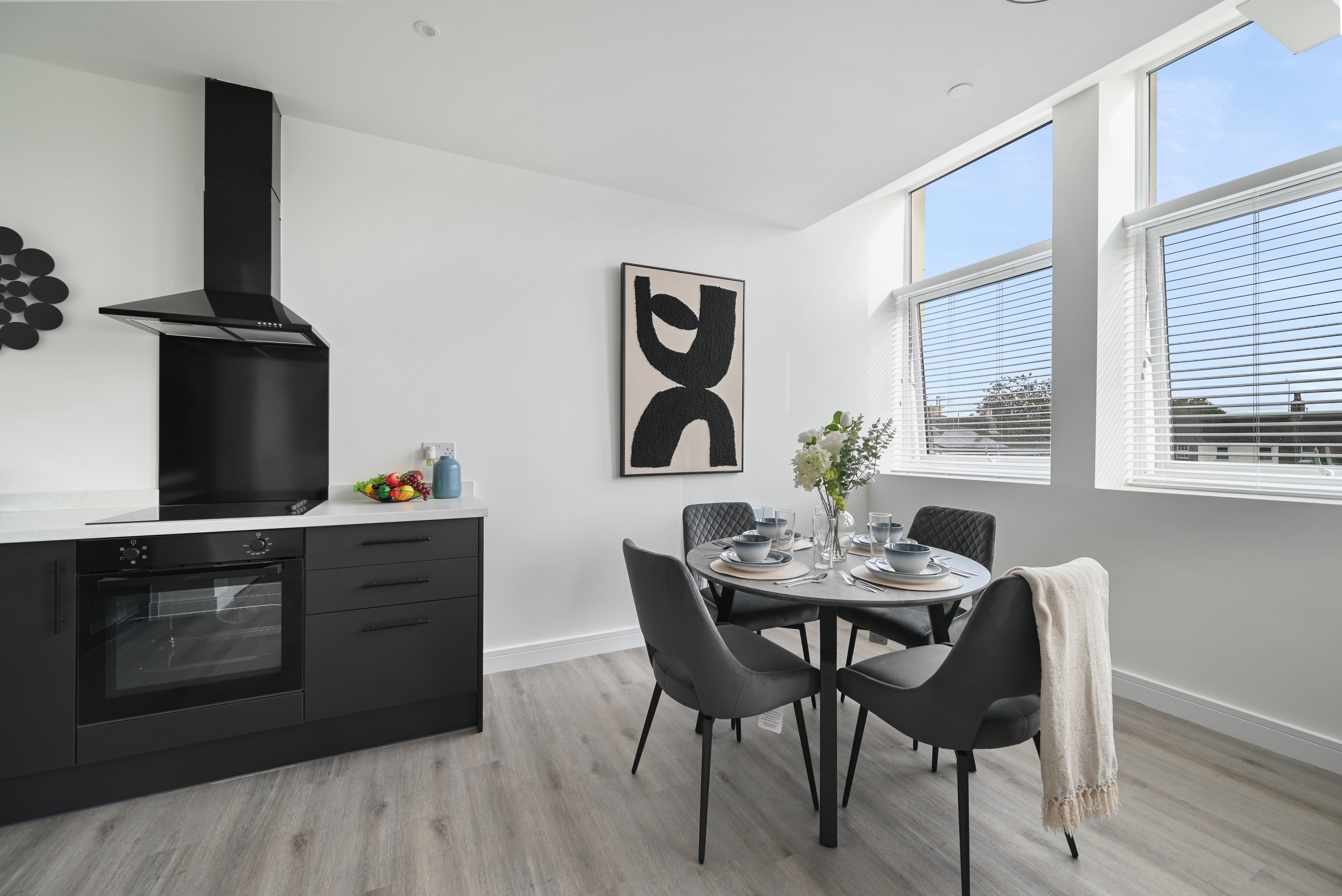 Flat Albert Place in Peterborough