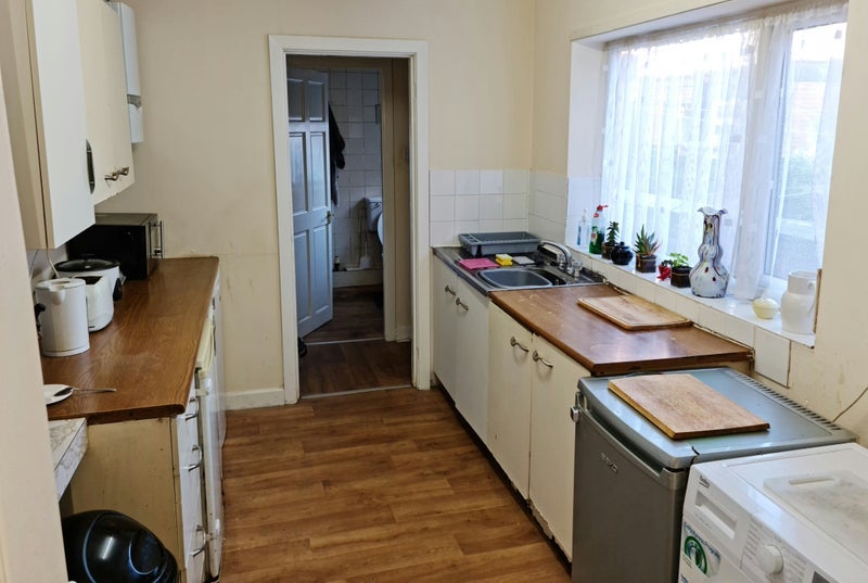 Room Cranswick Street in Manchester