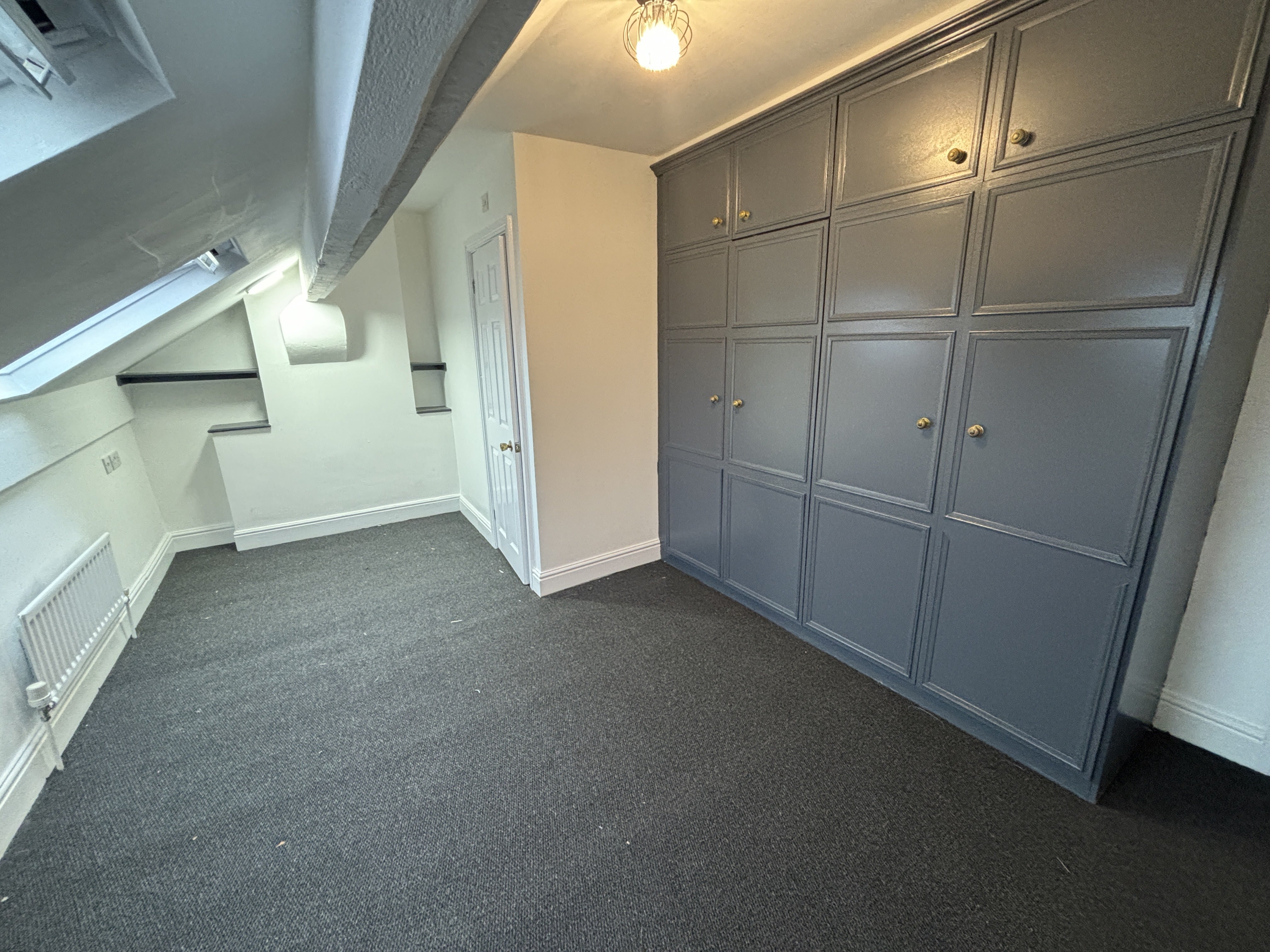 Flat Clarendon Road in Birmingham