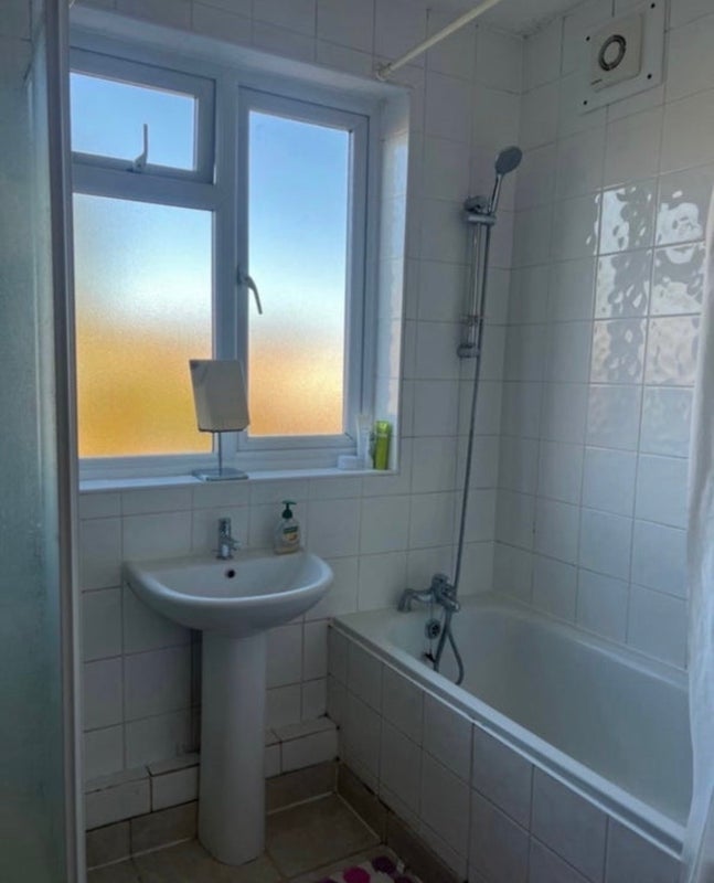 Room Grosvenor Gardens in Greater London