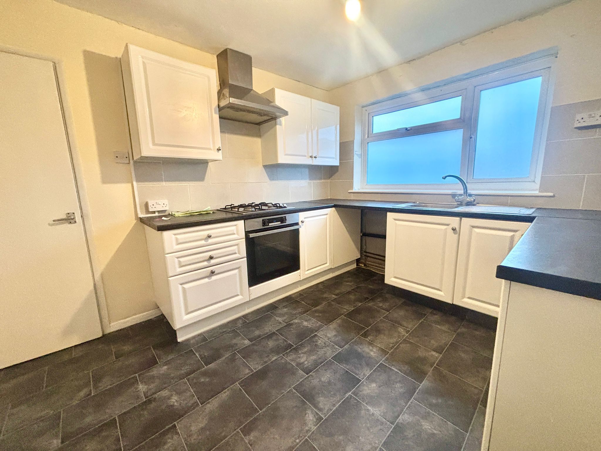 Flat Belmont Road in Thanet