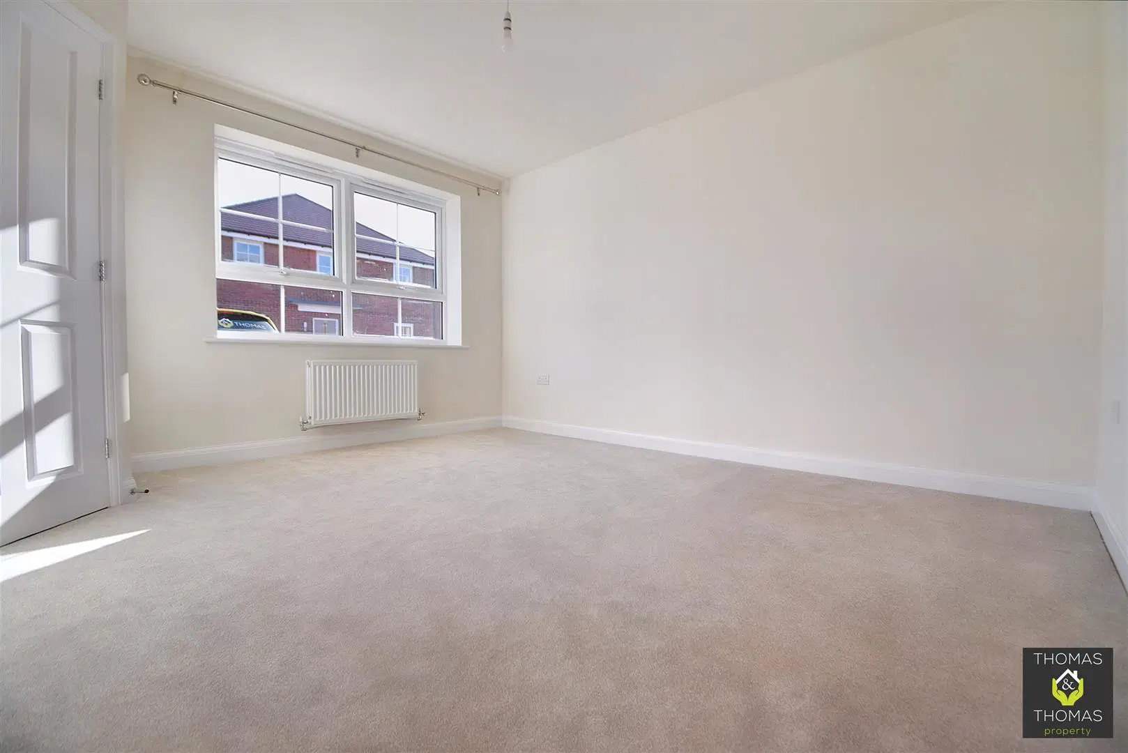 House Burnet Close in Tewkesbury