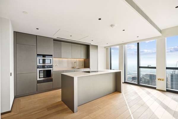 House Nine Elms Lane in Greater London