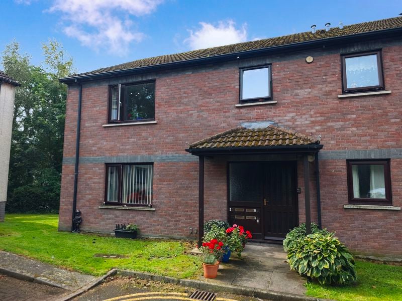 Flat Canal Court in Carlisle