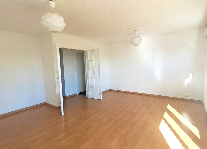 Flat Rue Bernard Palissy in Avon