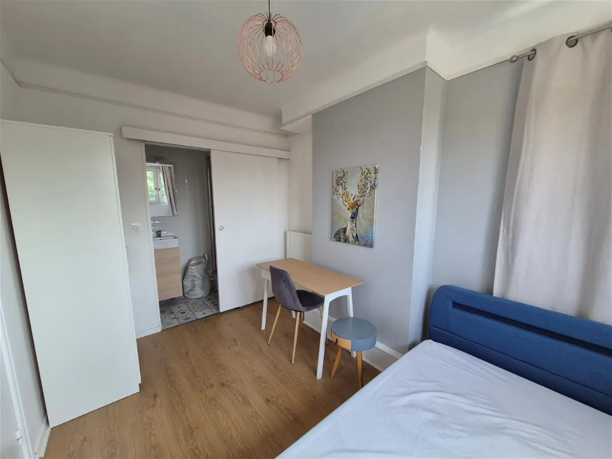 Chambre Rue Roger Salengro à Lille