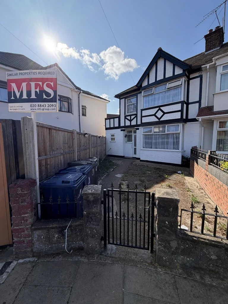 House Herbert Road in Greater London