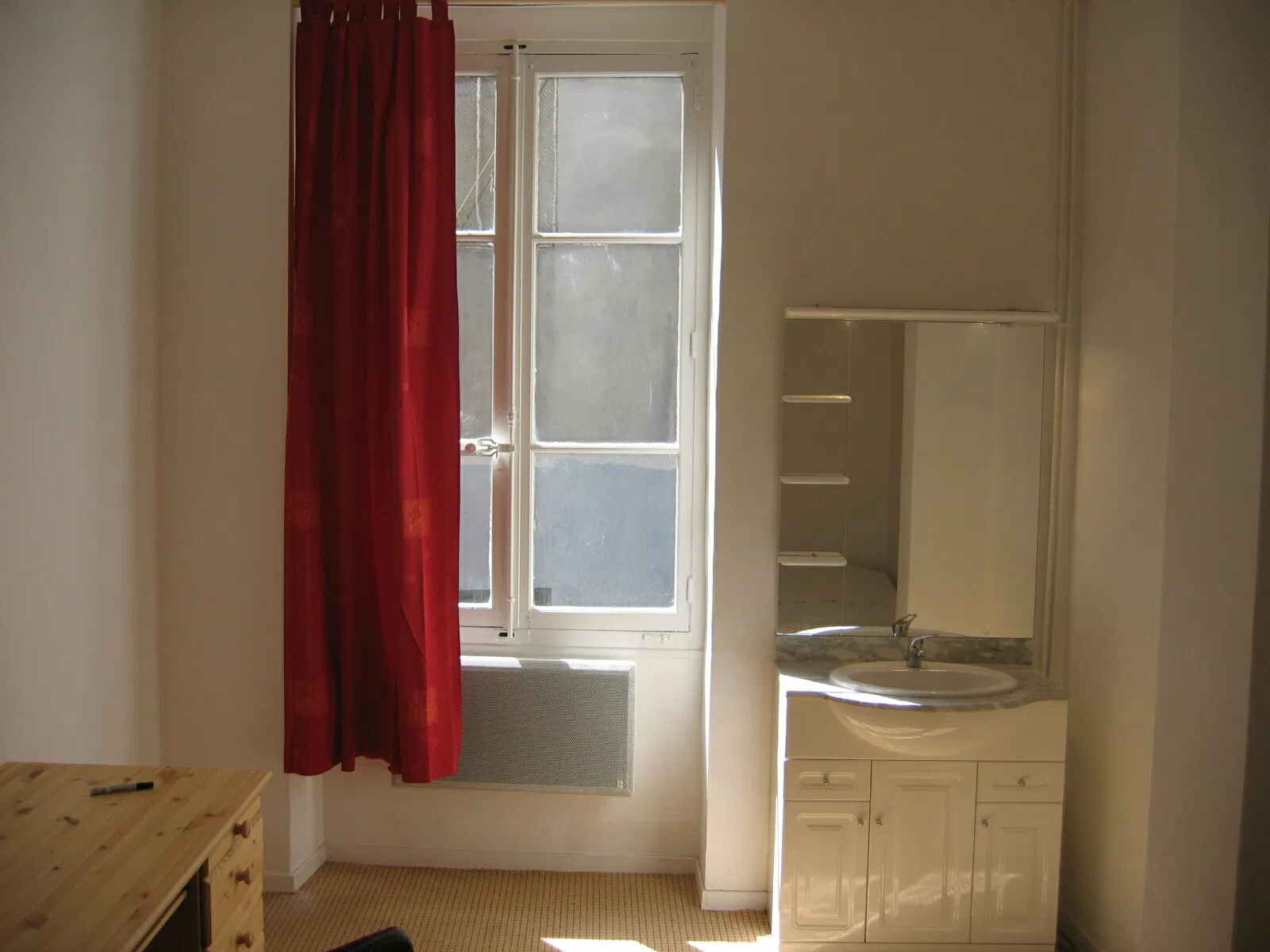 Chambre Montée des Dauphins à Grenoble