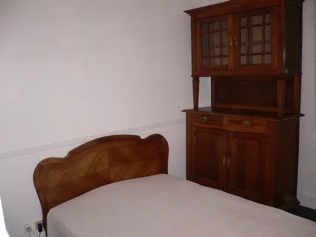 Room Rue de Normandie in Le Mesnil-Esnard