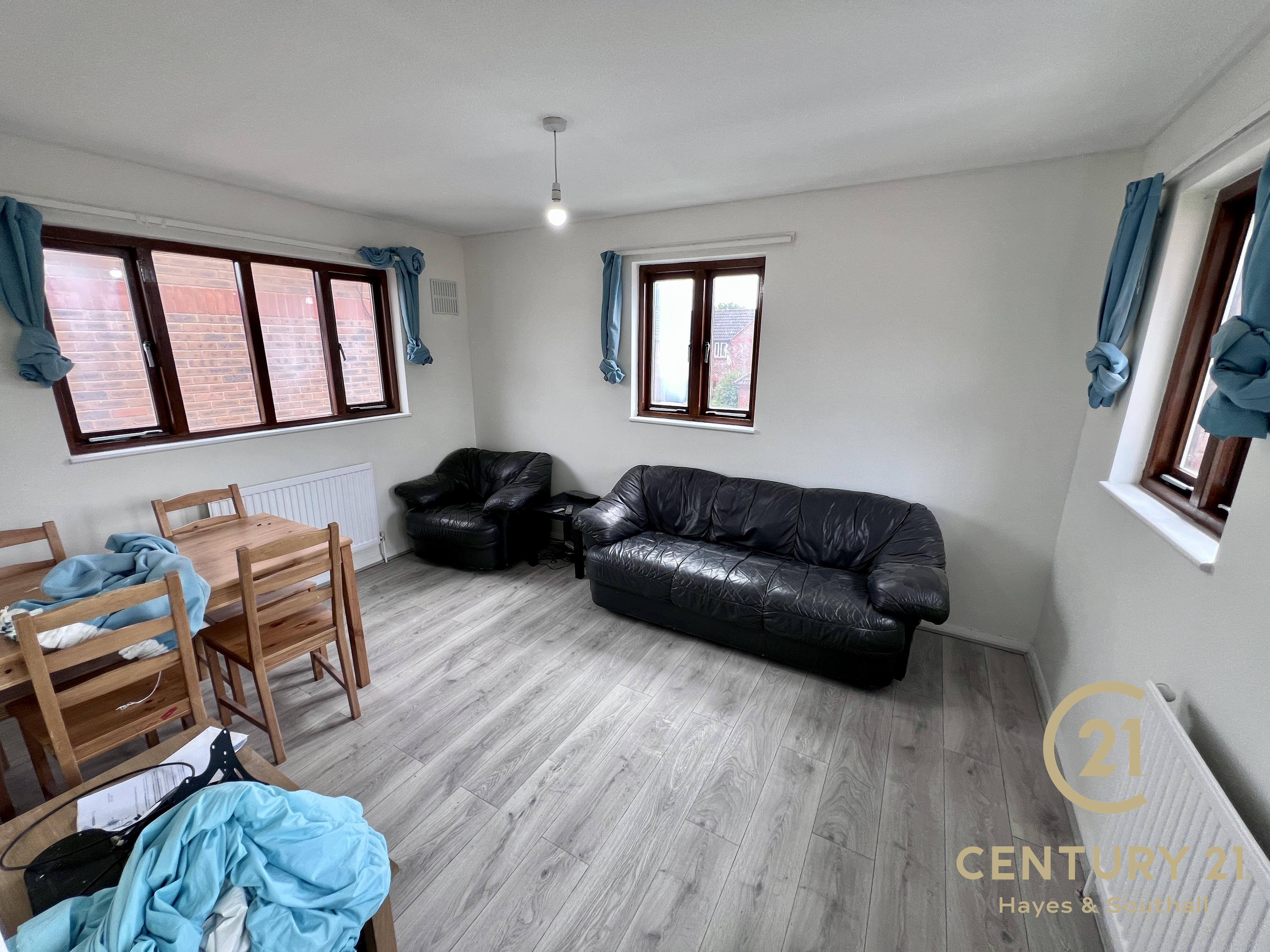 Flat Loxwood Close in Greater London