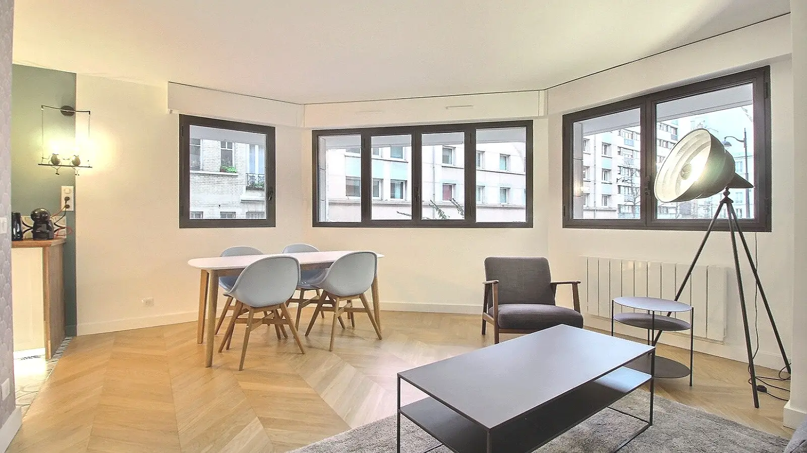 Flat Rue de Lourmel in Paris