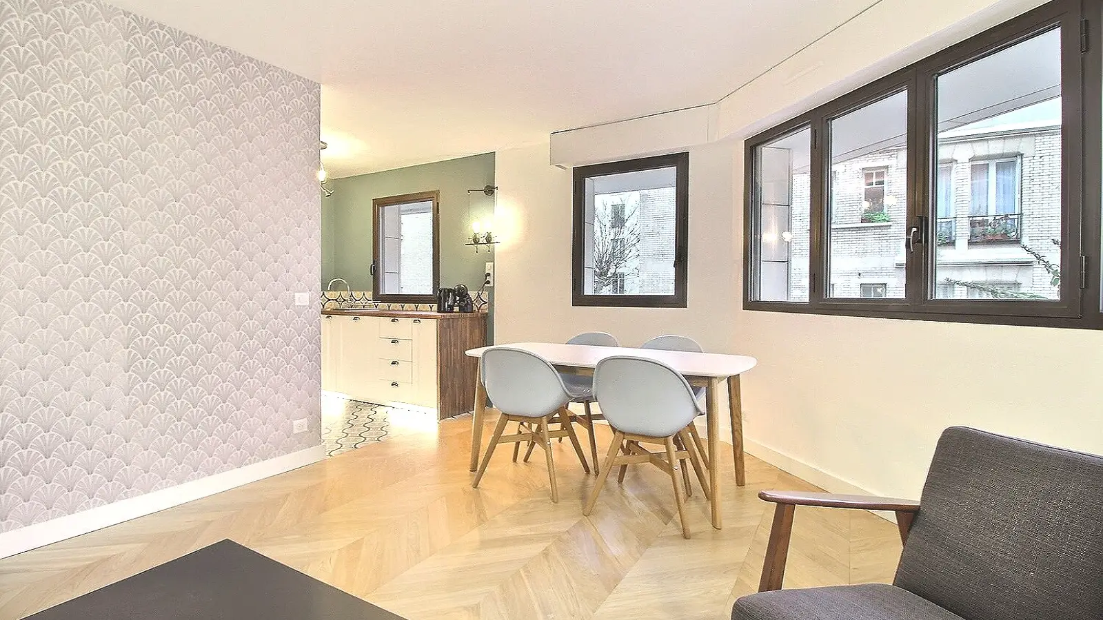 Flat Rue de Lourmel in Paris