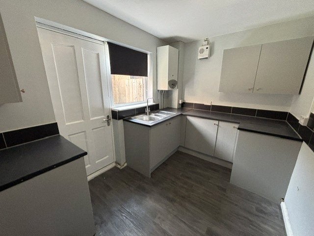 Flat Raby Road in Hartlepool