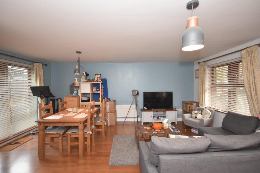 Flat Standside in Northampton