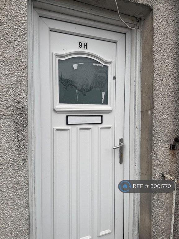 Flat Sunnyside Road in Coatbridge