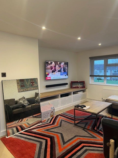 Room Homefield Road in Chichester