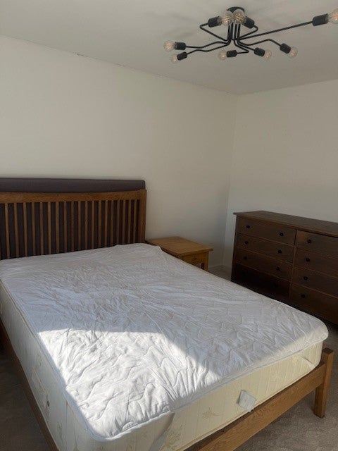 Room Homefield Road in Chichester