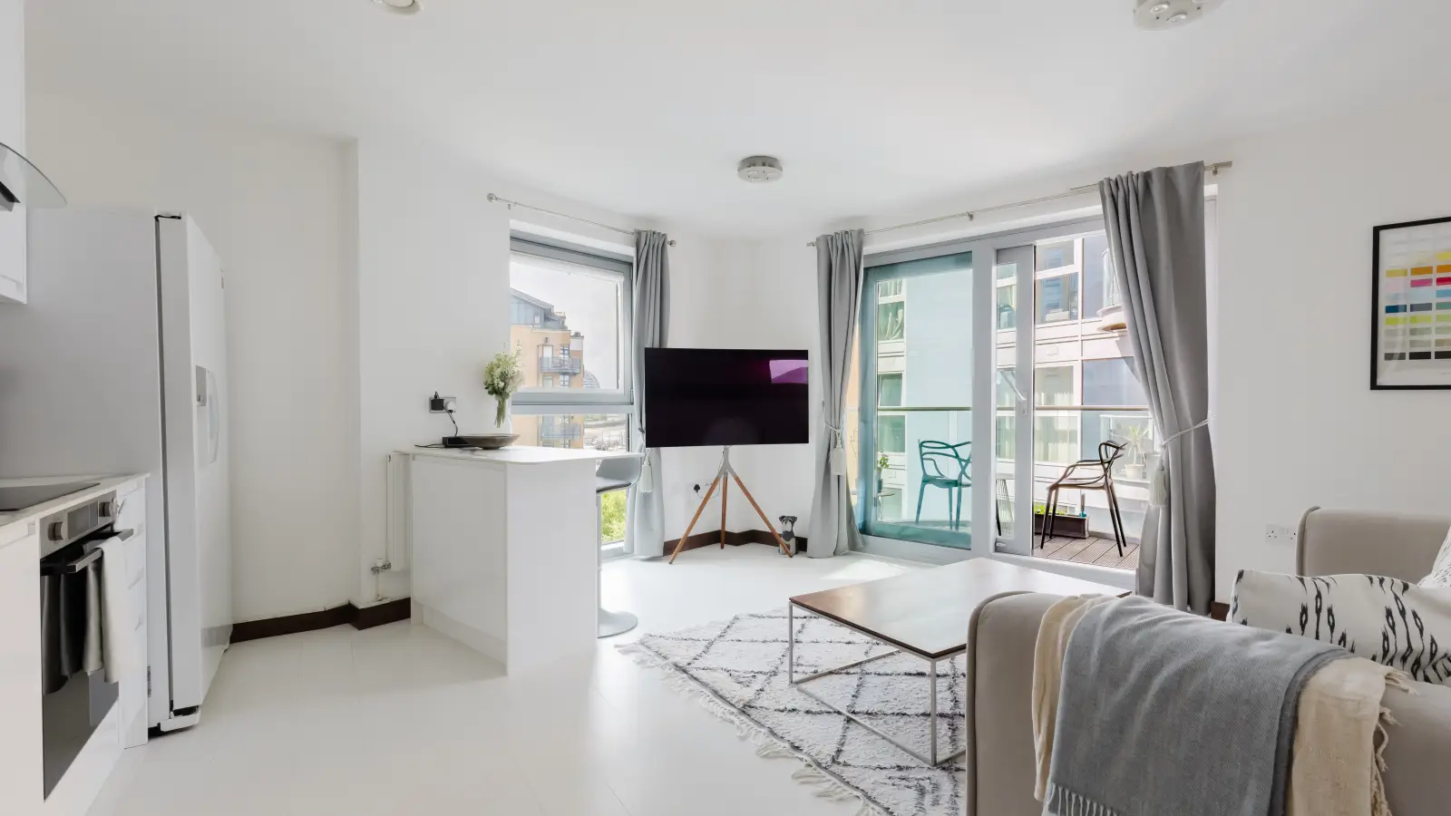 Flat Bridges Court in Greater London