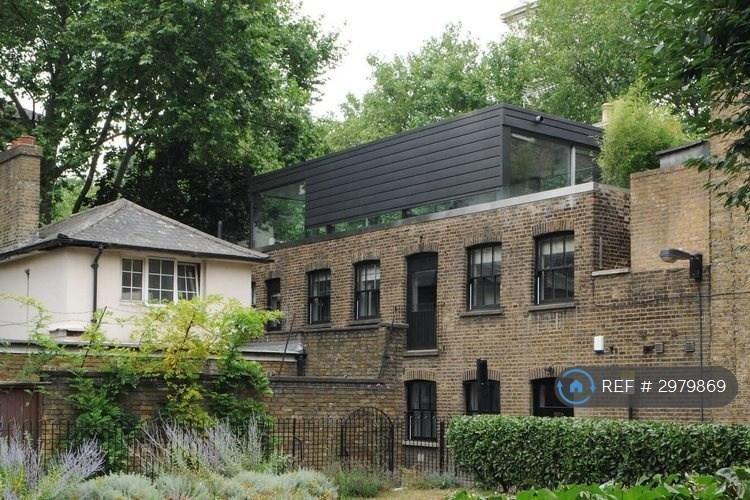 Flat Helmet Row in Greater London