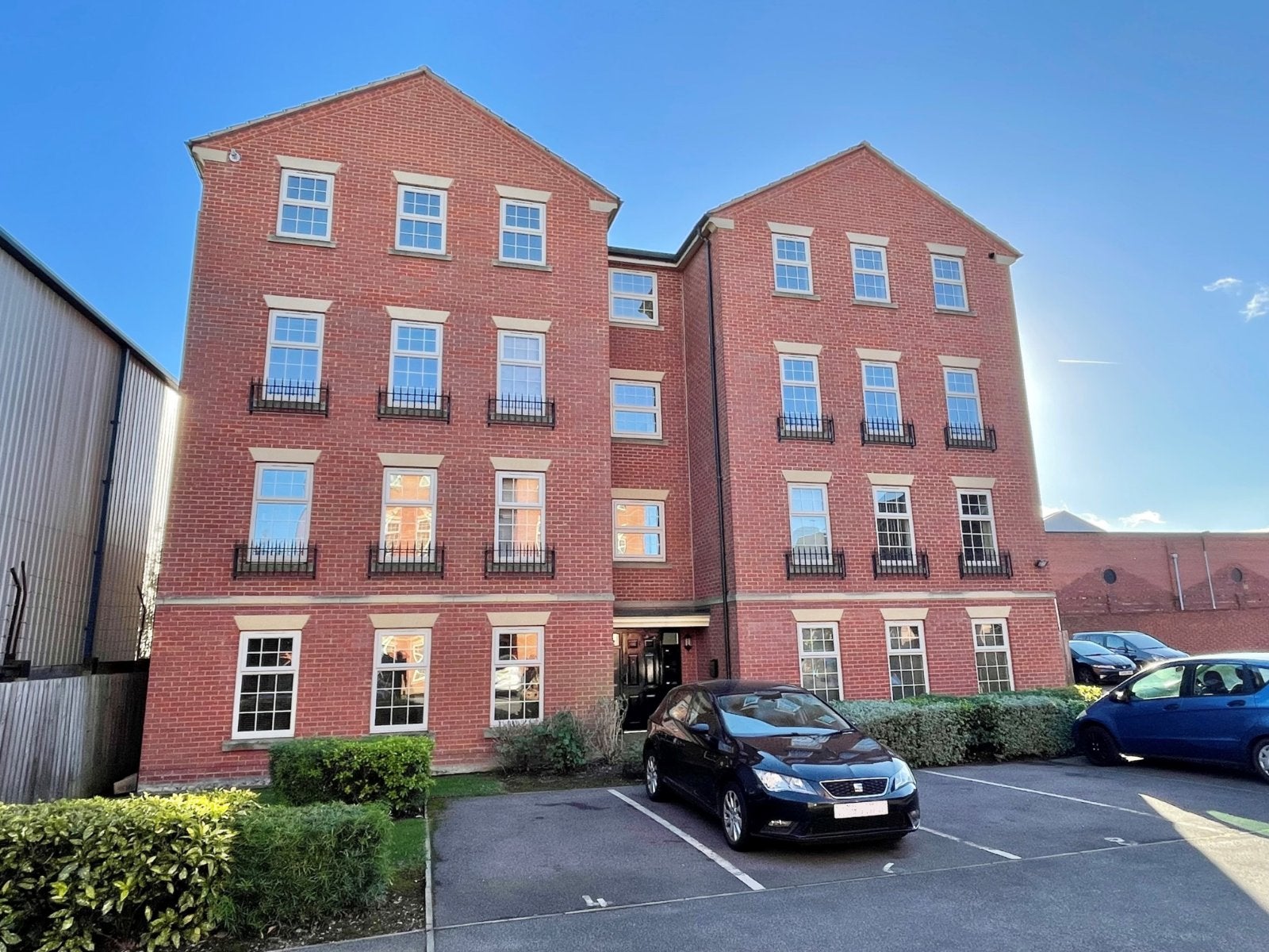 Flat Medlar Croft in Barnsley