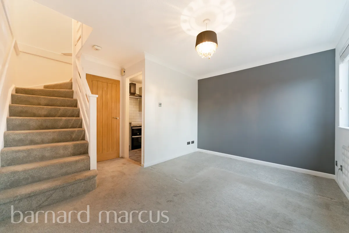House Ruxley Mews in Epsom and Ewell