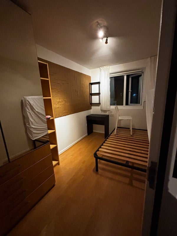 Room Claremont Road in Manchester