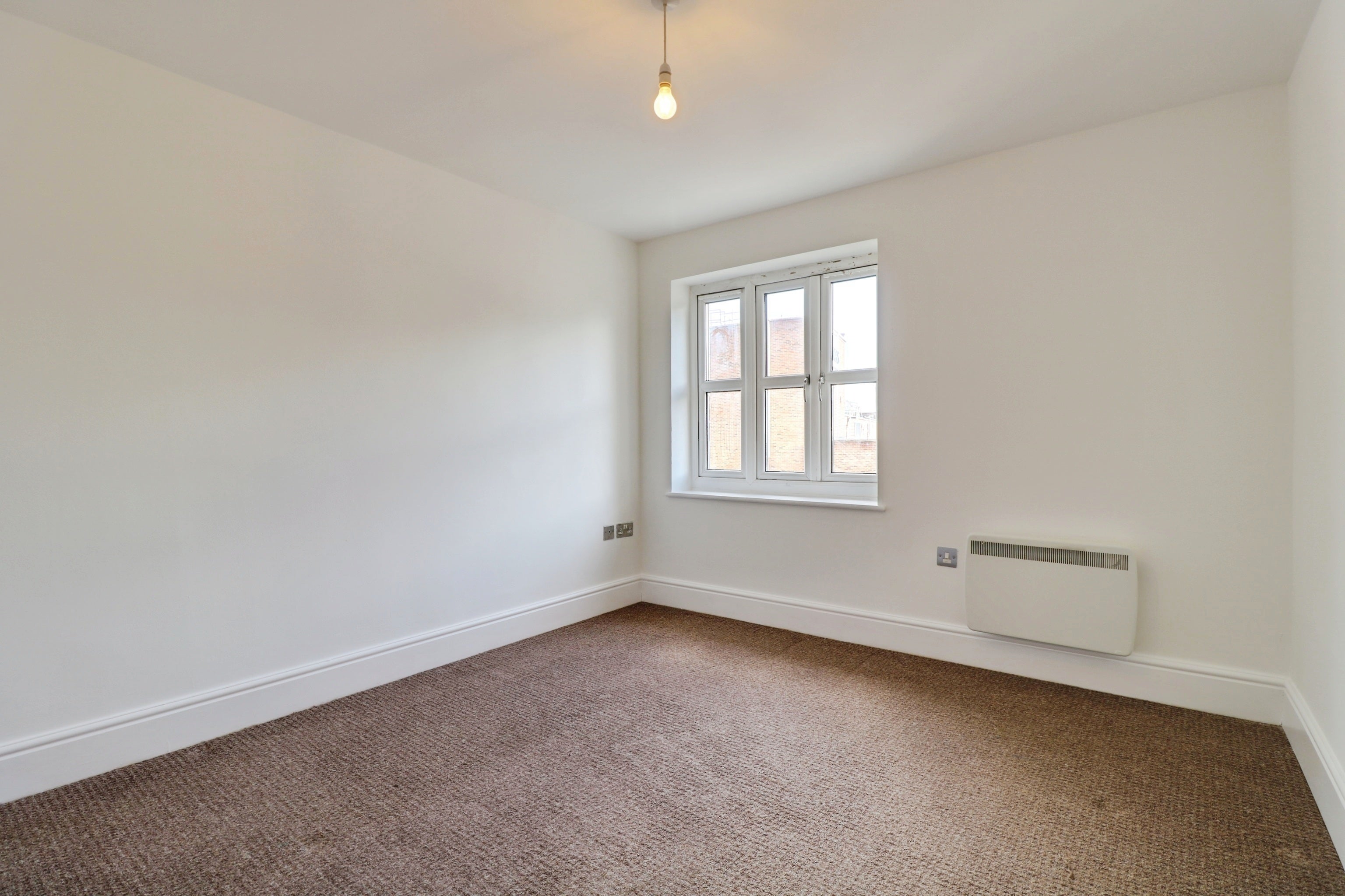 Flat Eastwood Road in Rayleigh