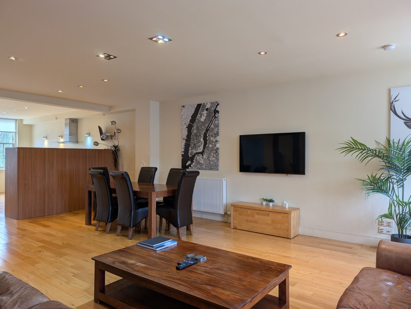 Flat Montgomery Street in City of Edinburgh