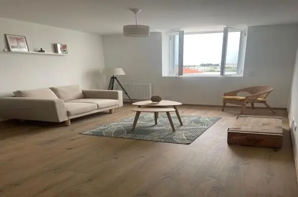 Flat Allée Léonor Fini in Montpellier