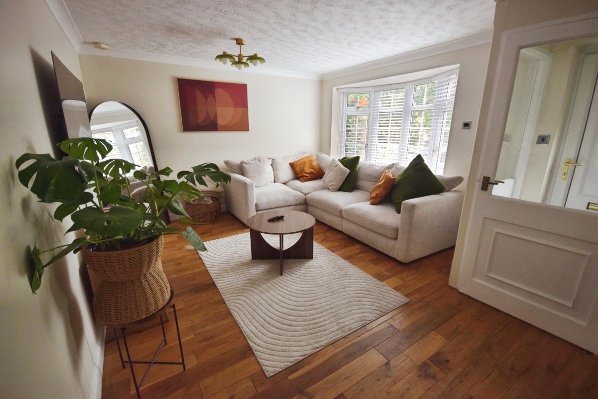 House Hook Close in Chatham