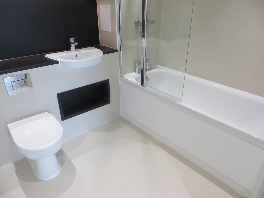 Flat Ashburnham Grove in Greater London