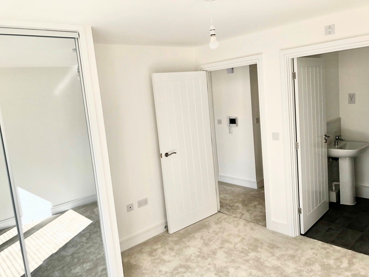 Flat Technology Drive in Rugby