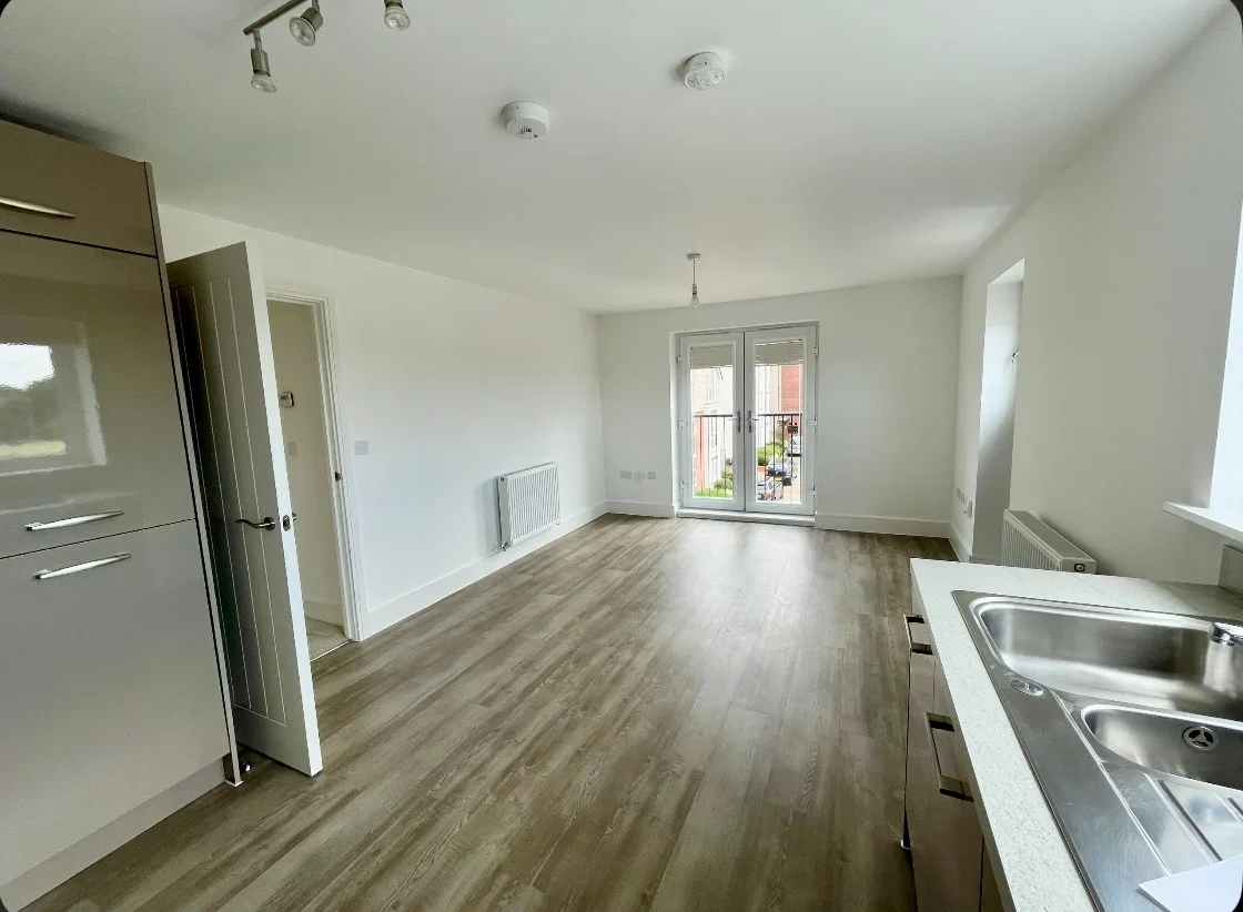Flat Technology Drive in Rugby
