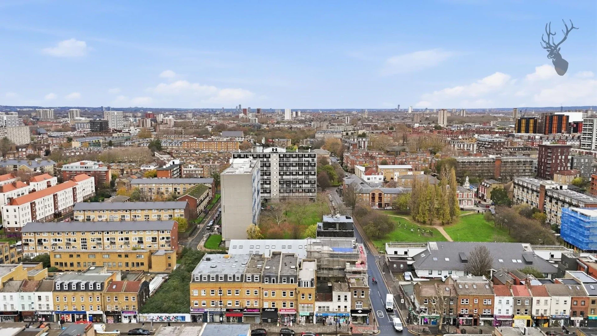 Flat Court Yard in Greater London